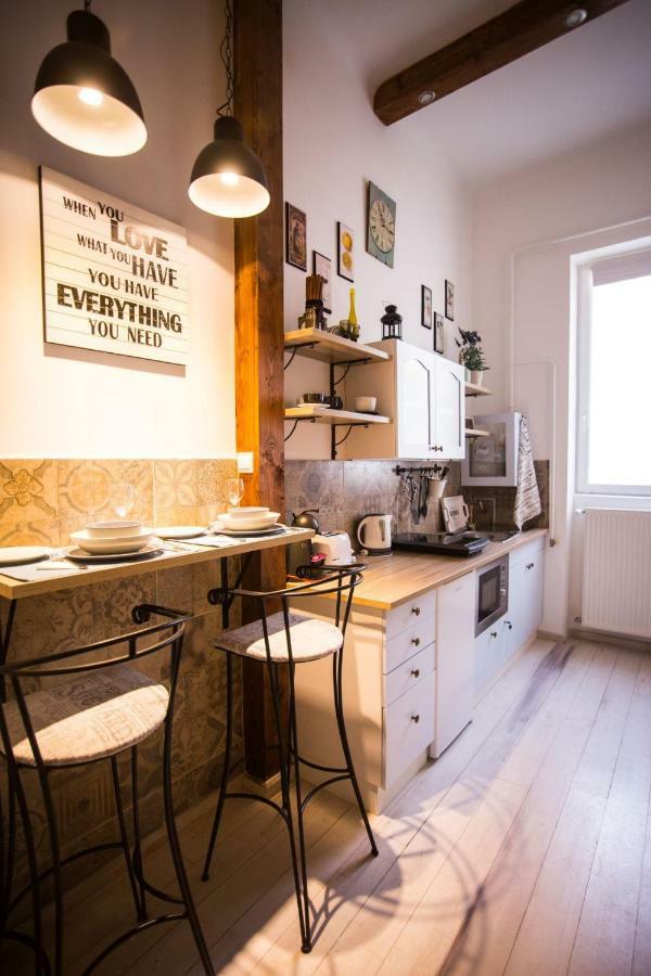 Ferienwohnung Izabella Vintage Style Budapest Exterior foto